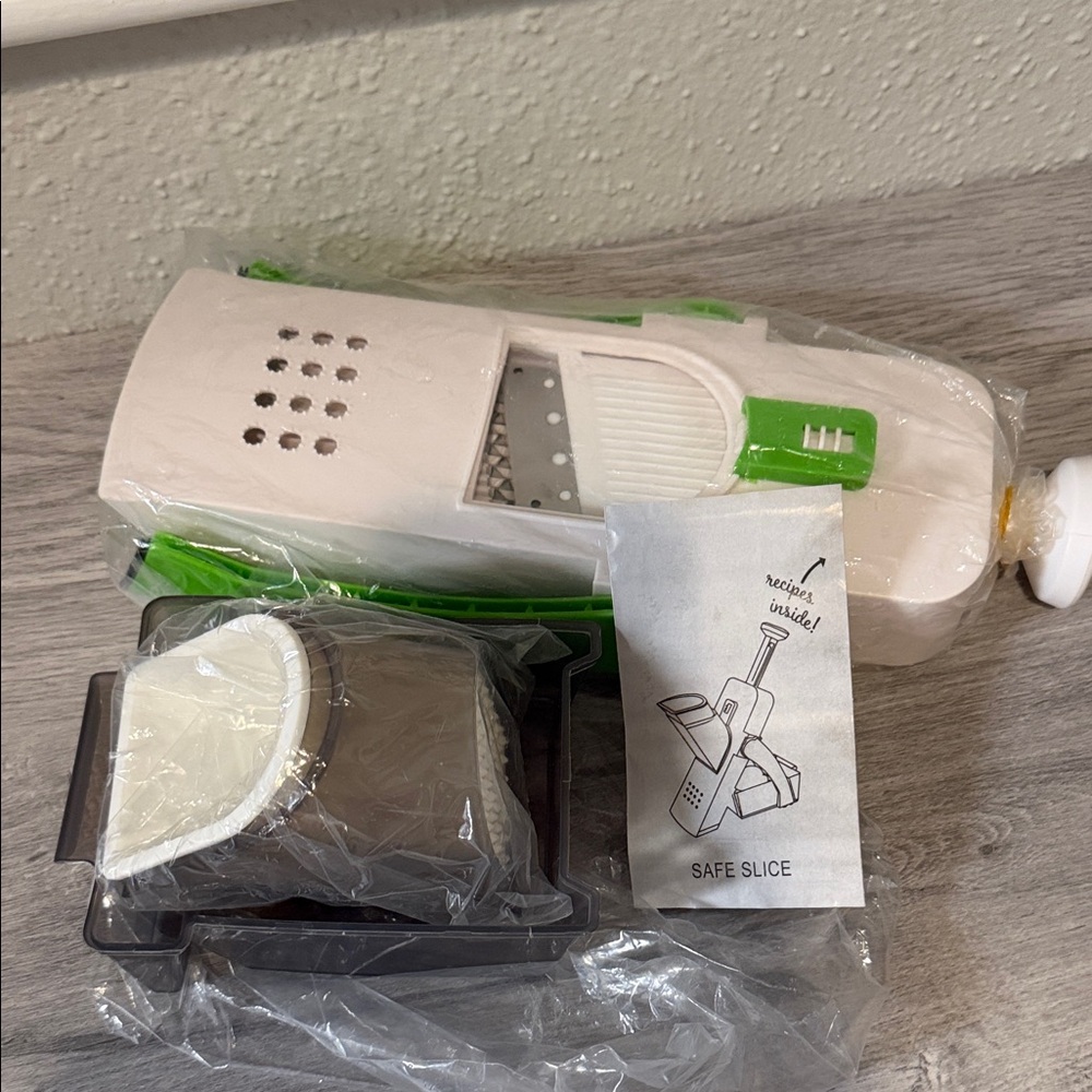 Bundle New  Vegetable Slicer